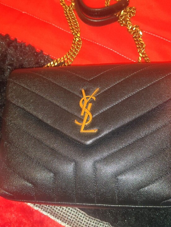Saint Laurent Handbags - Saint Laurent grain de poudre loulou small RARE